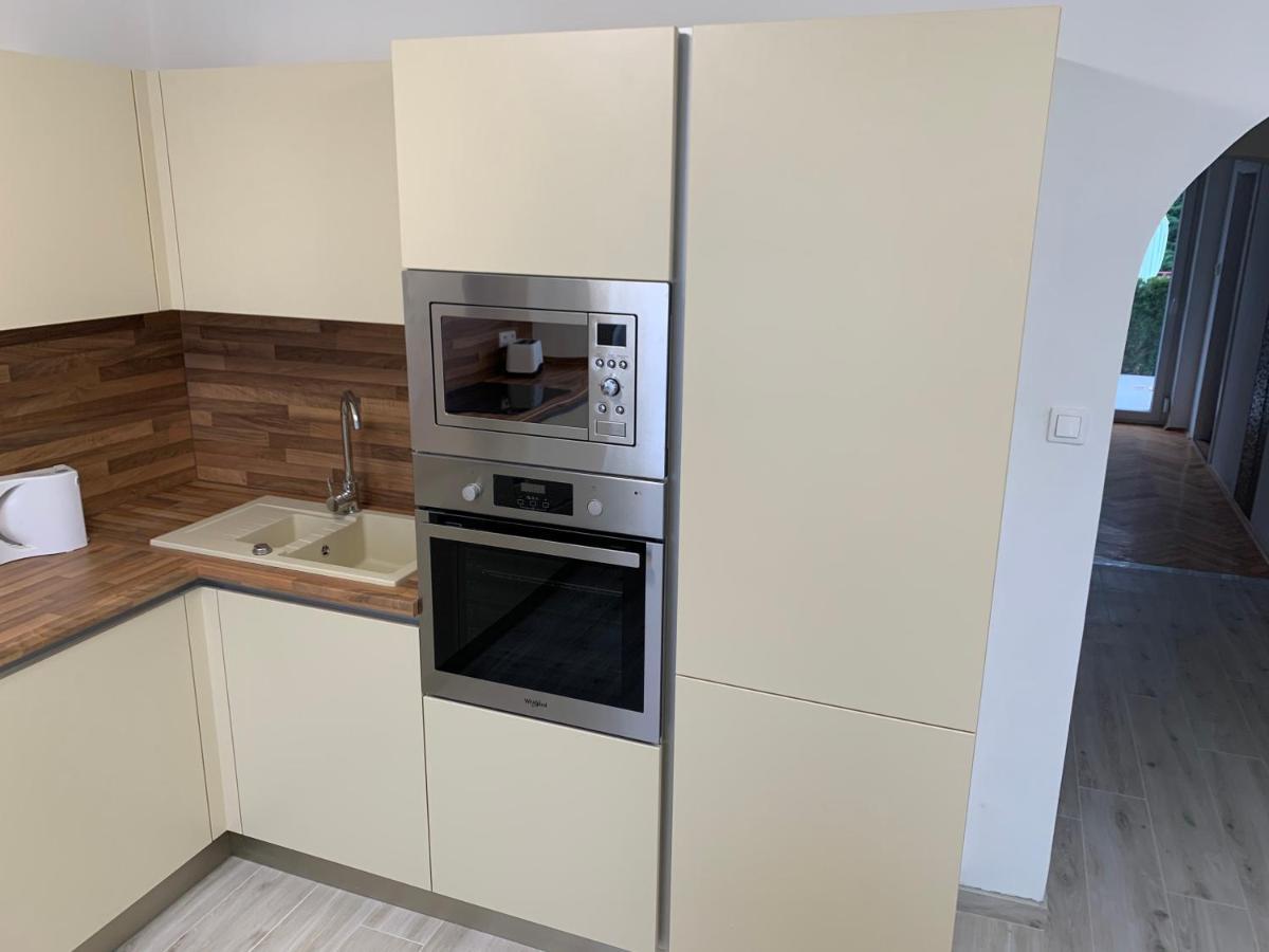 Beta Apartman Bük 外观 照片